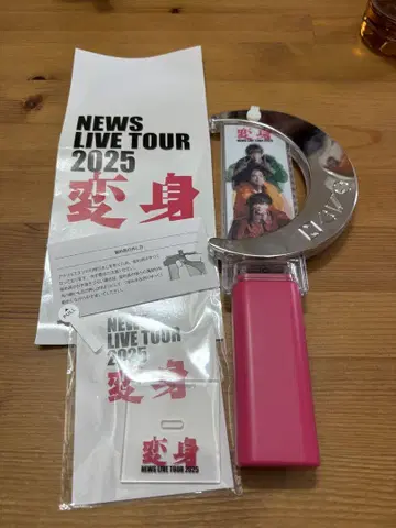 NEWS LIVE TOUR 2025 응원봉 & 아크릴 스탠드 세트