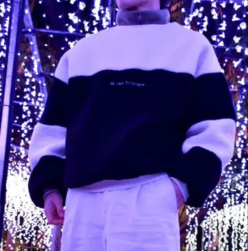 두꺼운 보아 트레이닝복