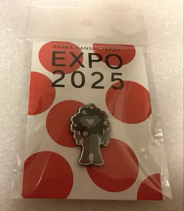 오사카 만박 블랙 미야쿠미야쿠 EXPO 2025 캐릭터 핀 배지