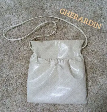게라르디니 GHERARDIN 숄더백 소프티 화이트