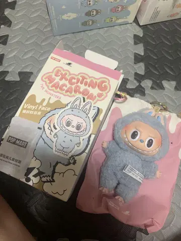 POP MART Exciting Macaron 봉제 인형
