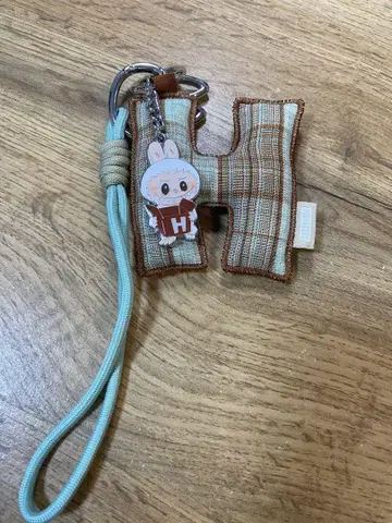 러브브 PIN FOR LOVE 알파벳