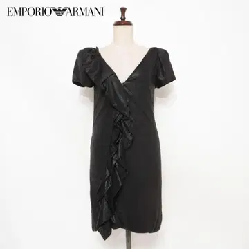 새상품급 엠포리오 아르마니 비대칭 드레스 블랙 사이즈 40*GD1148