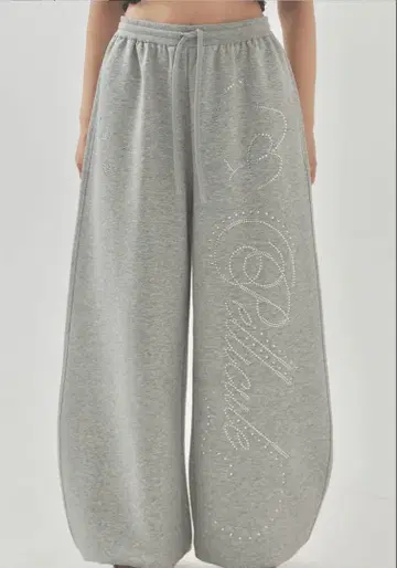 PELLICULE stone-deco sweat pants 페리큐어