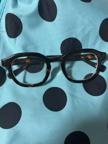 JINS 안경 도수 있음