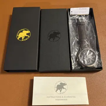 HUNTING WORLD 손목시계
