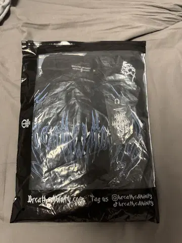 BreatheDivinity 컴프레션 셔츠 M 사이즈