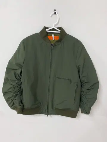 NECESSARY or UNNECESSARY MA-1 플라이트 자켓
