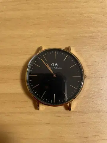 Daniel Wellington 블랙 손목시계