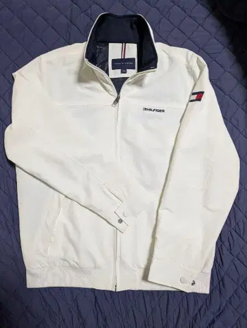 TOMMY HILFIGER 화이트 자켓 L 사이즈