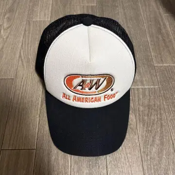 A&W 트래커 캡 화이트/블랙