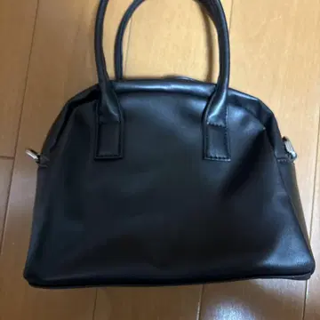 블랙 합성 피혁 핸드백