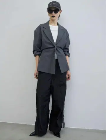 josemoon WAIST CONSCIOUS OVER JACKET