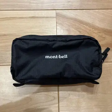 mont-bell 트래블 키트팩 M 블랙