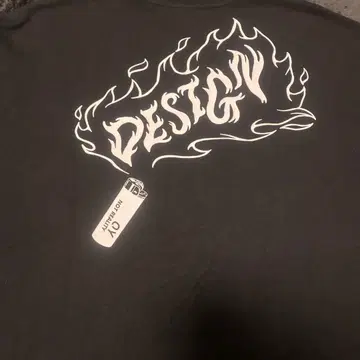 DESIGN 블랙 T셔츠 사이즈 1