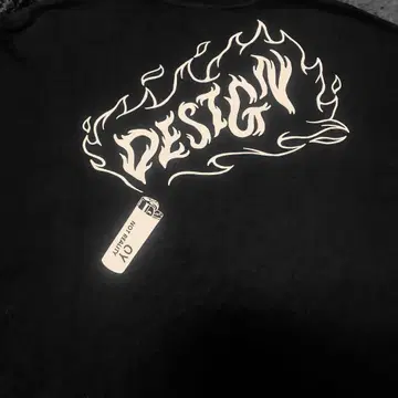 DESIGN 블랙 T셔츠 사이즈 1