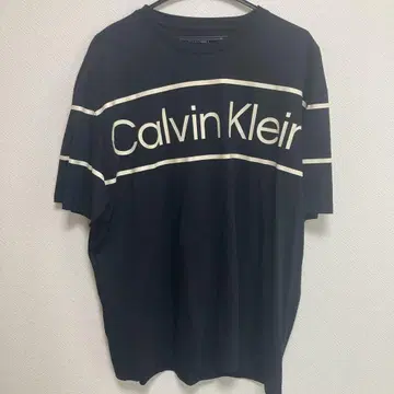 Calvin Klein 블랙 T셔츠 L/G