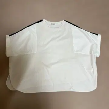 반트로아 티셔츠