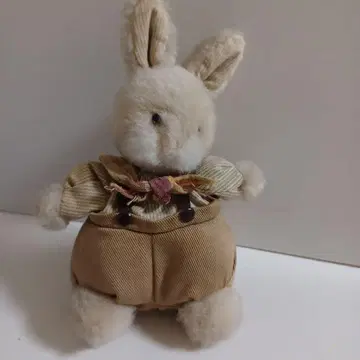1987년 세키구치 토끼 봉제 인형 오르골 쇼와 레트로