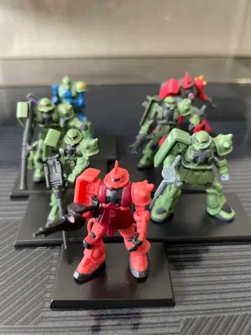 건담 컬렉션 자쿠 7체 세트