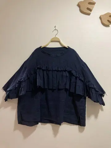 프렌치 린넨 캔버스 프릴 풀 블라우스