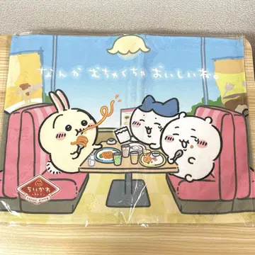치이카와 레스토랑 런천매트 뭔가 엄청 맛있네.