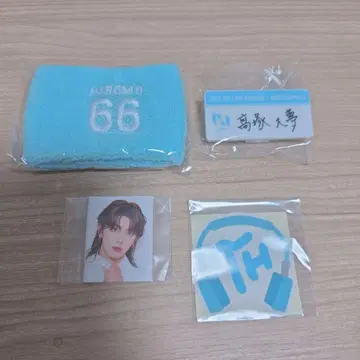 타카츠카 히로무 INI 캡슐 토이 명찰 아크릴 키링 ID 사진