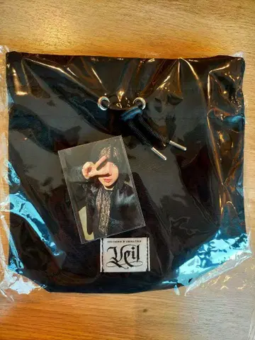 TAEMIN AREANATOUR Veil 트레이딩 카드 포함 숄더백 태민