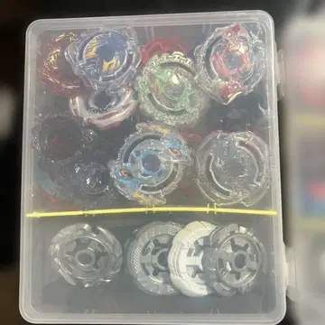 베이블레이드 세트 다수 수납 케이스 포함
