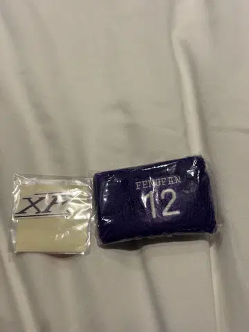 INI XQUARE 캡슐 토이 허풍범 러버 밴드 스티커