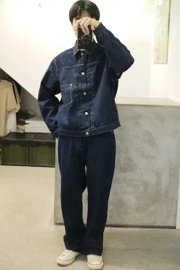 ents. 실크 데님