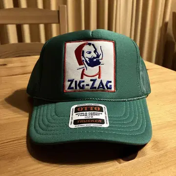 Zig Zag / 트러커 메쉬 캡 / 켈리