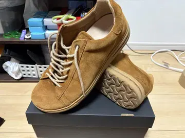 BIRKENSTOCK 브라운 스웨이드 스니커즈 27cm