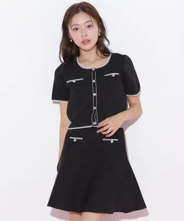 배색 라인 플레어 스커트 셋업