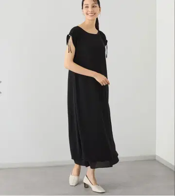 BOUNCY BOND 블랙 롱 원피스 드로우 스트링 포함