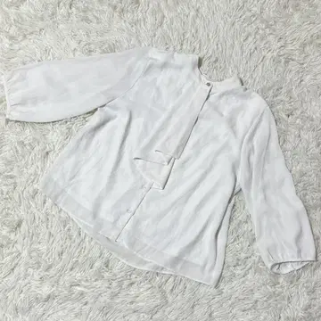 [ c6030 ] 새상품급 보타이 블라우스 긴팔 화이트