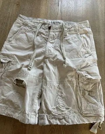Abercrombie & Fitch 카고 숏팬츠 32