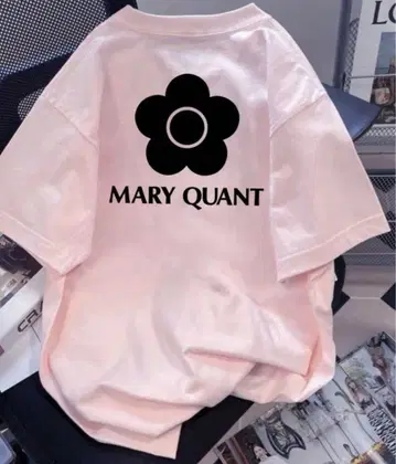 MARY QUANT 플라워 로고 T셔츠 핑크
