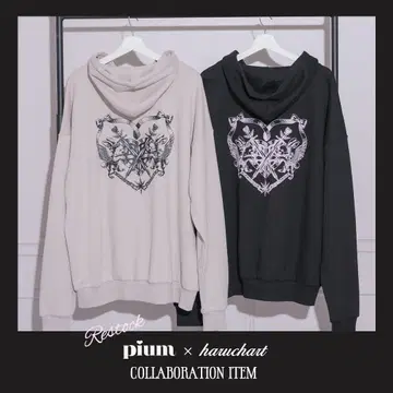 pium  bunny shield 오버 사이즈 지퍼 후드티