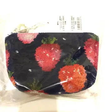 러브러리 바이 페이 스트로베리 도트 파우치 네이비