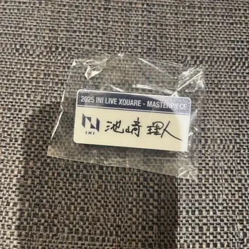 INI 이케자키 리히토 명찰