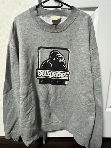 XLARGE 그레이 맨투맨