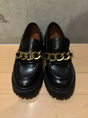 ZARA 자라 하이힐 로퍼 트랙 밑창 체인 36 사이즈