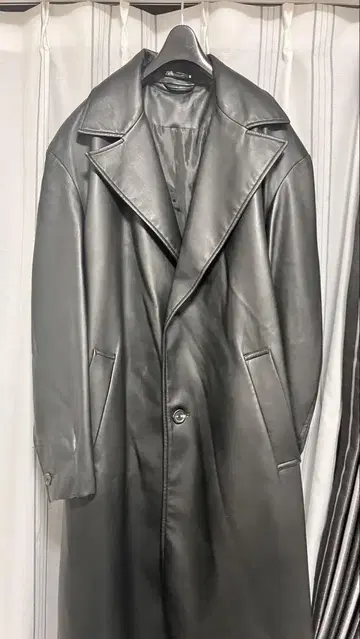 ZARA 그레이 가죽 롱 코트 M 사이즈
