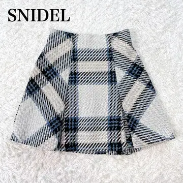 새상품급 스나이델 SNIDEL 플레어 스커트 로빙 체크 미니 스커트