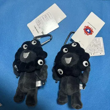 블랙 미야쿠미야쿠 카라비너 포함 마스코트 스탠딩 2개 세트