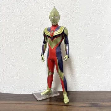 제일복권 울트라맨 티가 다이나 가이아 라스트 원상 글리터 티가