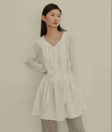 OURO FRILL MINI DRESS [ WHITE ]
