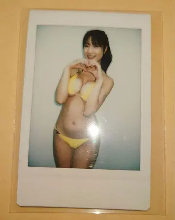 오카모토 하나 폴라로이드 사진