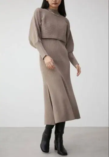 AZUL by moussy 레이어드 니트 세트 머메이드 원피스